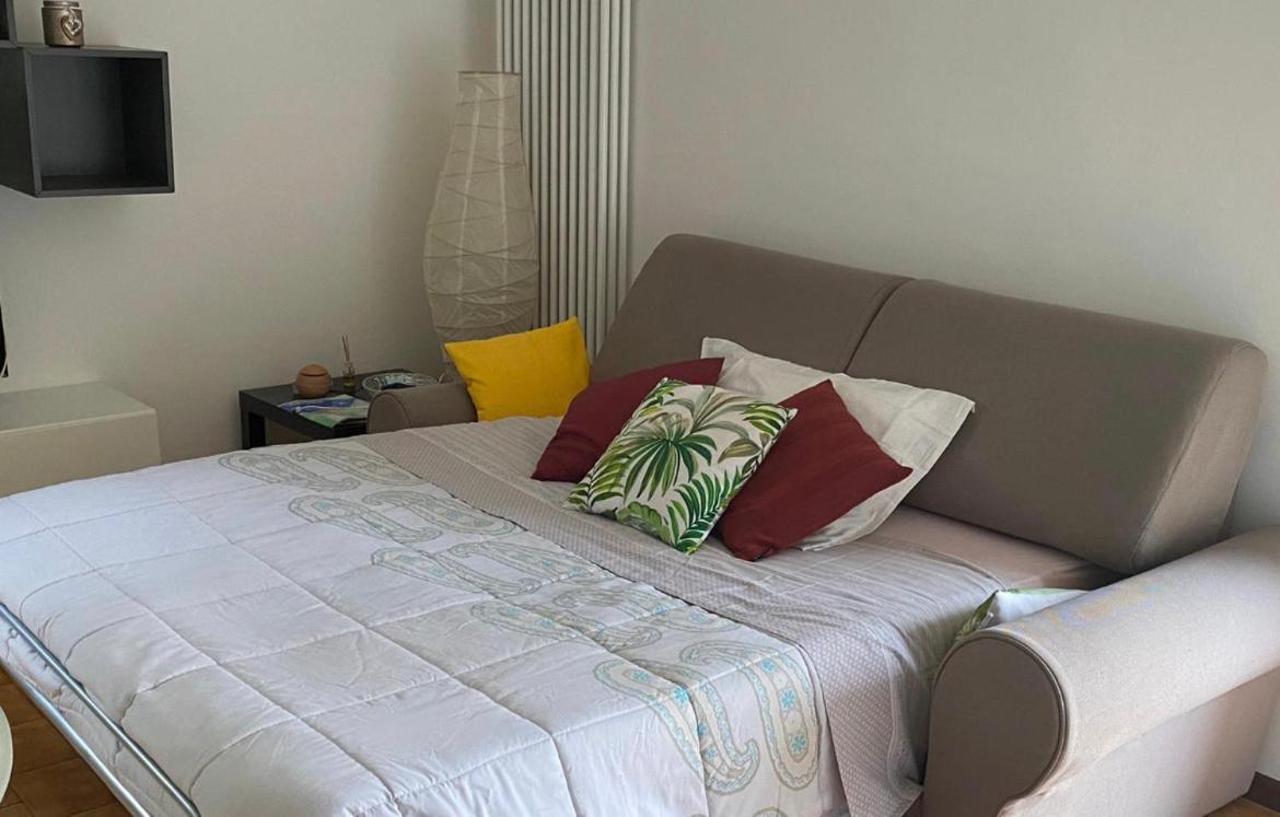 Lake Apartment Ischia Green Tenna Екстер'єр фото